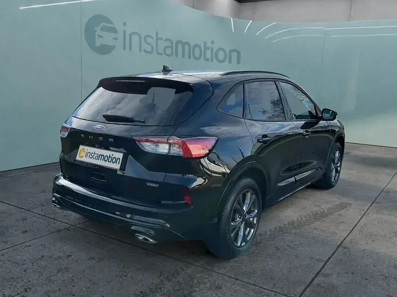 Gebraucht Ford Kuga ST-Line X 224 PS (164 kW) 2023 Schwarz SUV