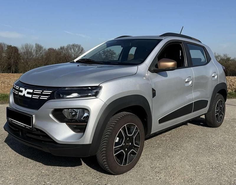 Gebraucht Dacia Spring Extreme 47 kW (65 PS) 2024 Silber Kleinwagen