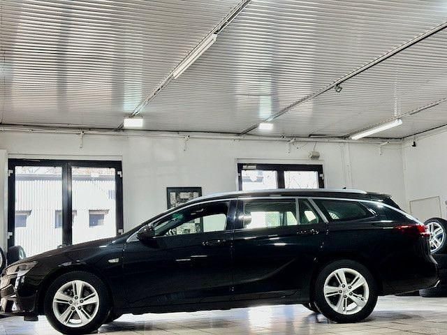Gebraucht Opel Insignia Elegance 174 PS (127 kW) 2023 Schwarz Limousine