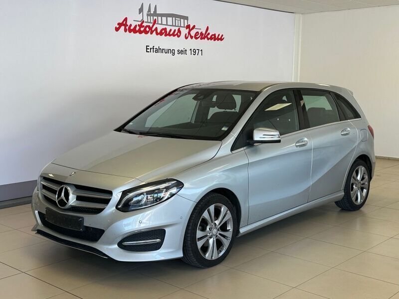 Polar silver metallic paint Gebraucht 2015 Mercedes B180 Urban Van / Kleinbus | 7.900 € (Superpreis) - Bild 1/4