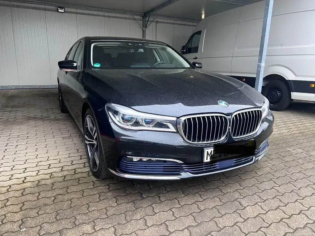 Brugt BMW 730 Performance 265 HK (194 kW) 2017 Sort Sedan