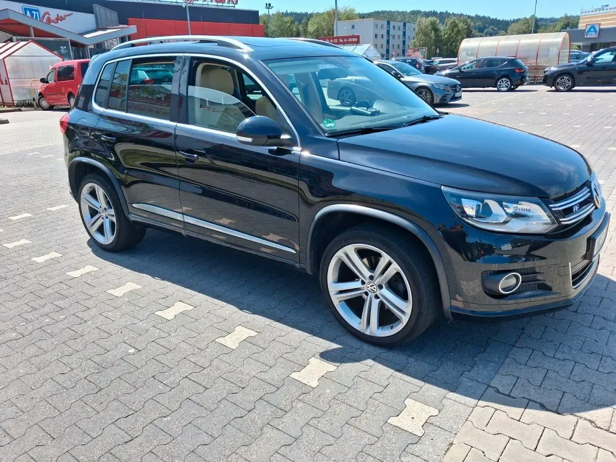 Gebraucht VW Tiguan Sport 177 PS (130 kW) 2014 Schwarz SUV