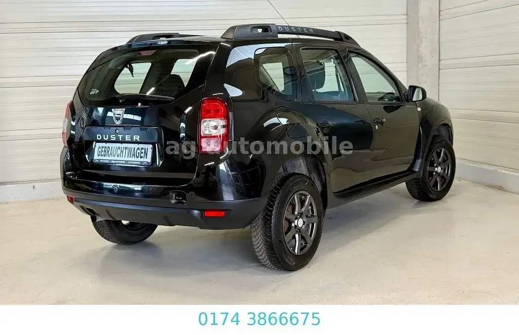 Gebraucht Dacia Duster Lauréate 125 PS (91 kW) 2015 Schwarz SUV