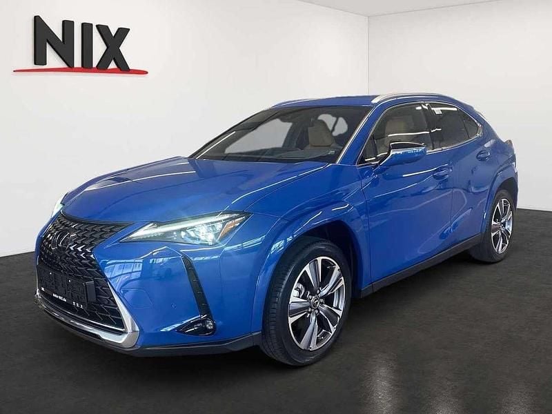 Arktikblau Neu 2024 Lexus UX 300e Luxury Line SUV | 44.900 € - Bild 1/4