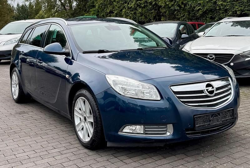 Blau Gebraucht 2011 Opel Insignia Kombi | 3.499 € (Fairer Preis) - Bild 1/4