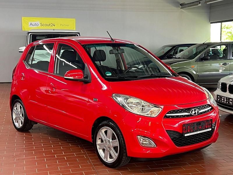 Rot Gebraucht 2012 Hyundai i10 Classic Kleinwagen | 3.490 € (Fairer Preis) - Bild 1/3