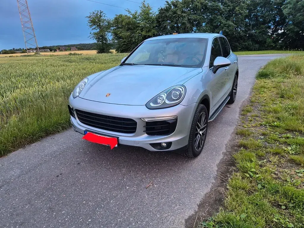 Gebraucht Porsche Cayenne 262 PS (192 kW) 2017 Silber SUV