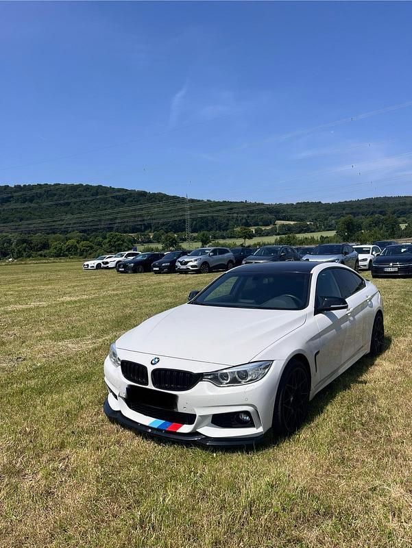Weiß Gebraucht 2015 BMW 420 M Sport Coupé | 21.000 € (Teuer) - Bild 1/4