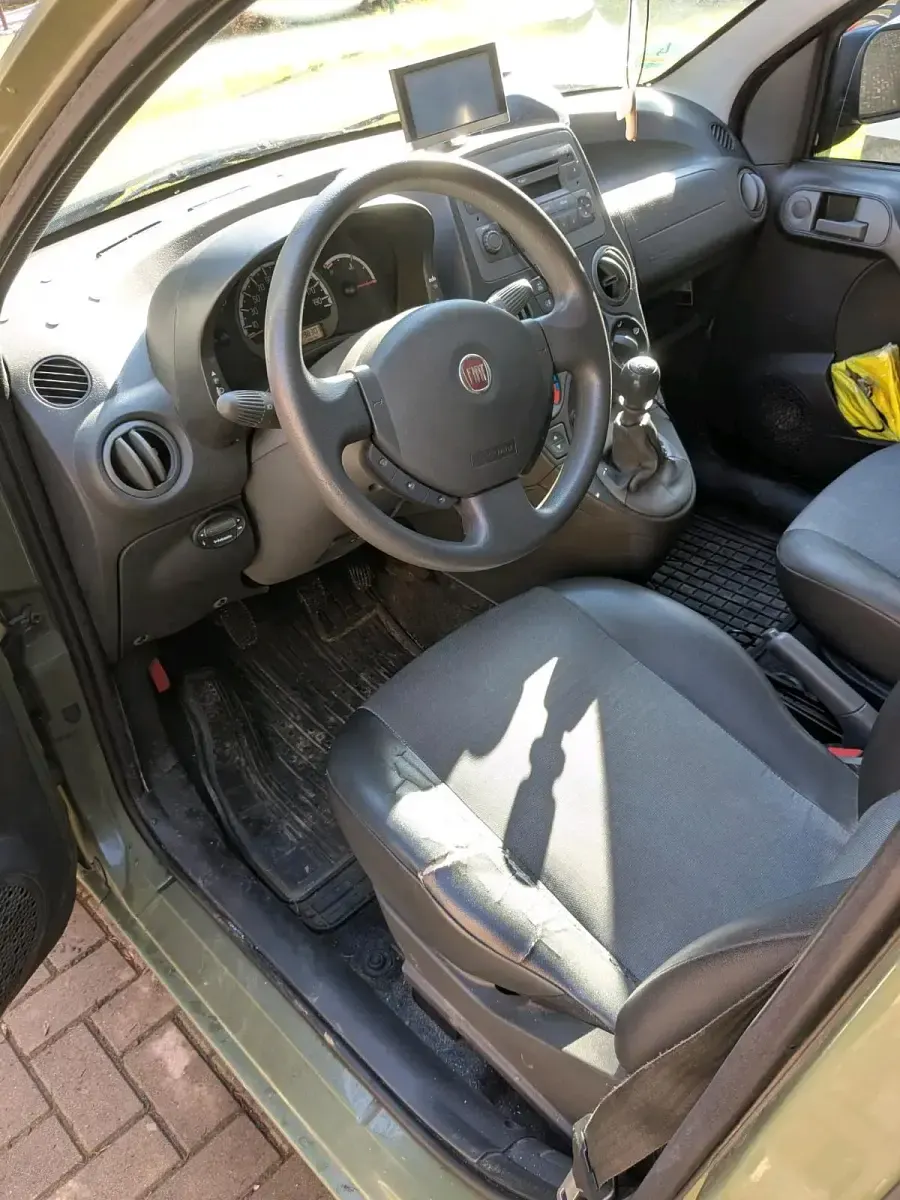 Gebraucht Fiat Panda 4x4 69 PS (50 kW) 2010 Grün Kleinwagen
