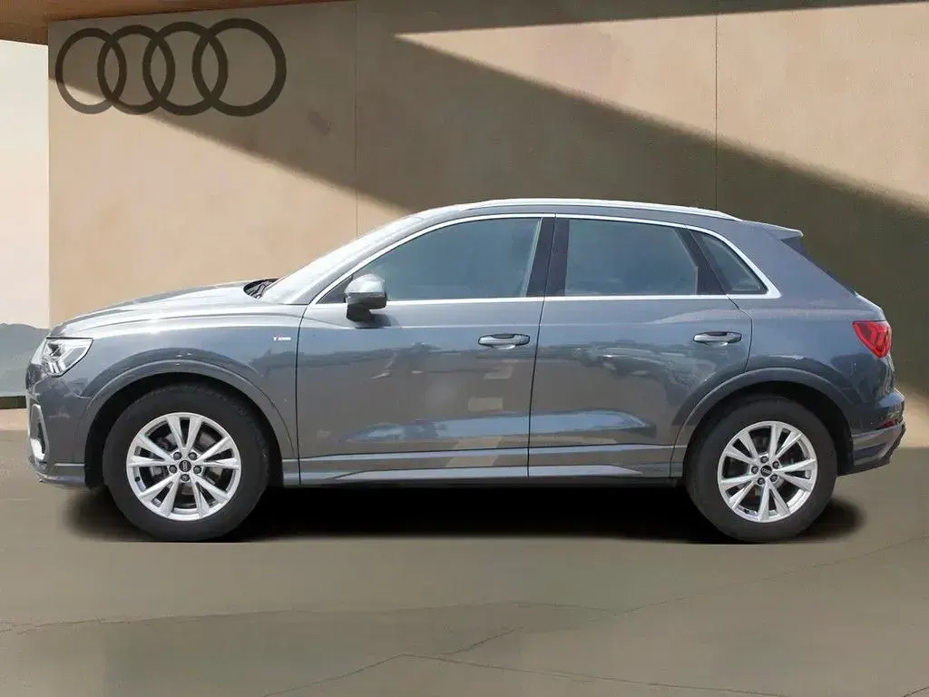 Gebraucht Audi Q3 S-Line 150 PS (110 kW) 2023 Daytonagrau perleffekt SUV