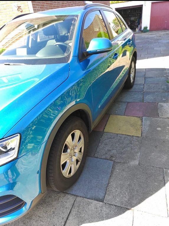 Gebraucht Audi Q3 Design 150 PS (110 kW) 2017 Blau SUV