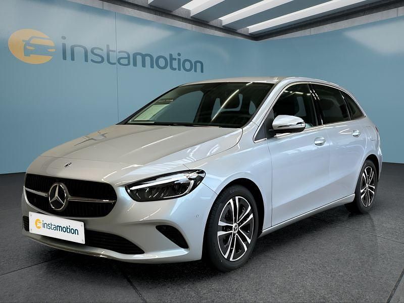 Silber Gebraucht 2024 Mercedes B200 Van / Kleinbus | 35.499 € (Etwas zu teuer) - Bild 1/4