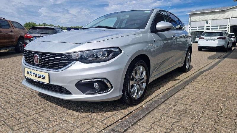 Colore esterno (grigio garbato (vr612/a (metallic) Gebraucht 2018 Fiat Tipo Lounge Limousine | 11.390 € (Fairer Preis) - Bild 1/4