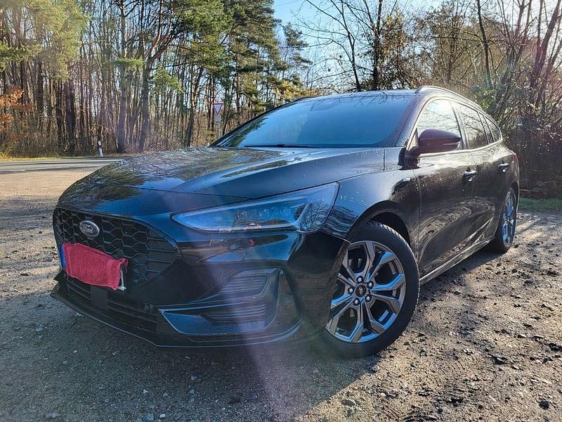 Gebraucht Ford Focus ST-Line 155 PS (114 kW) 2023 Schwarz Kombi
