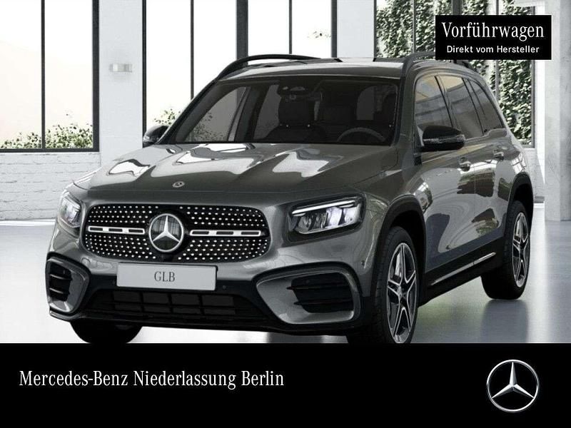 Schwarz Gebraucht 2024 Mercedes GLB200 AMG SUV | 46.850 € (Etwas zu teuer) - Bild 1/4