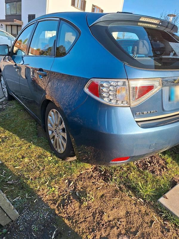 Gebraucht Subaru Impreza 150 PS (110 kW) 2010 Blau Kombi