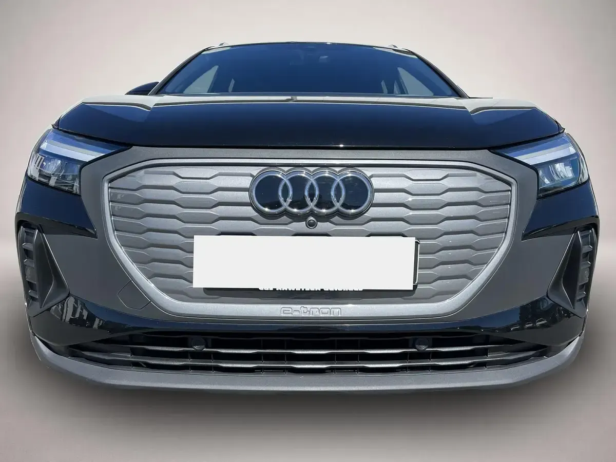 Gebraucht Audi Q4 e-tron 150 kW (204 PS) 2023 Manufacturer SUV