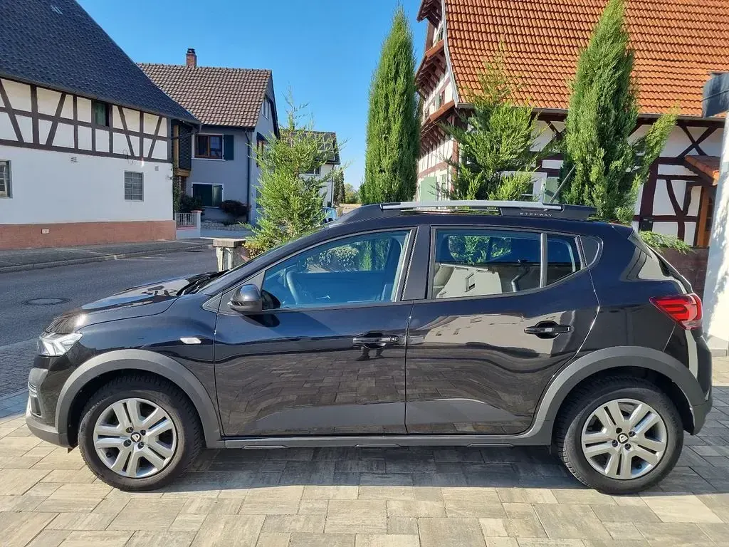 Gebraucht Dacia Sandero Comfort 91 PS (66 kW) 2022 Silber Limousine
