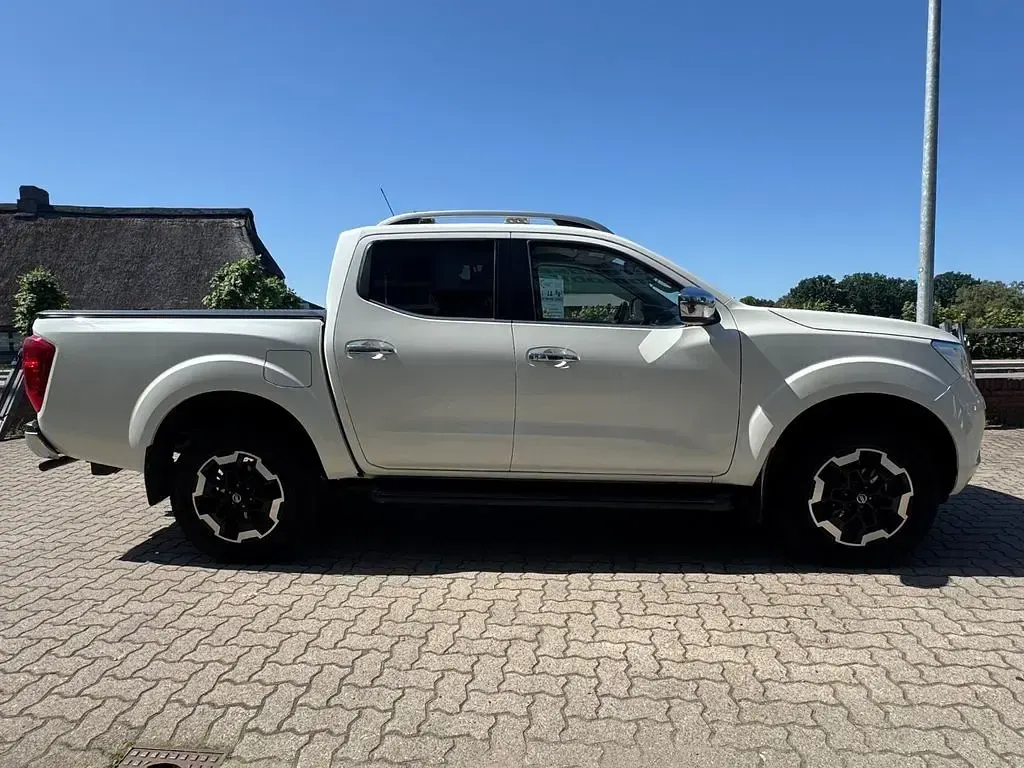 Gebraucht Nissan Navara 163 PS (119 kW) 2021 Weiß Pickup