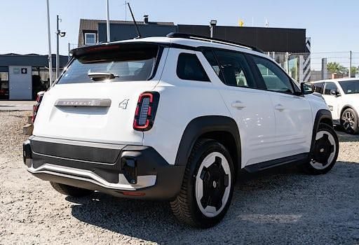 Nuova Renault 4 E-Tech Evolution 89 kW (122 CV) 2026 Bianco SUV