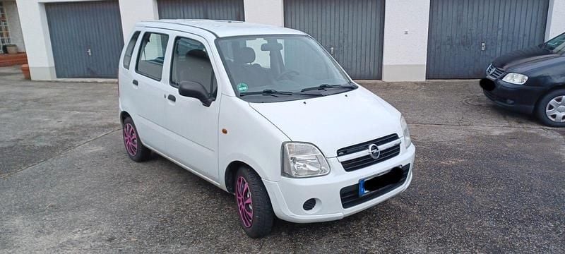 Gebraucht Opel Agila 60 PS (44 kW) 2006 Weiß Kleinwagen