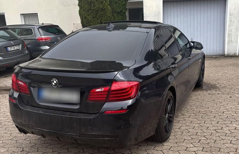 Gebraucht BMW 530 Performance 258 PS (189 kW) 2016 Schwarz Limousine