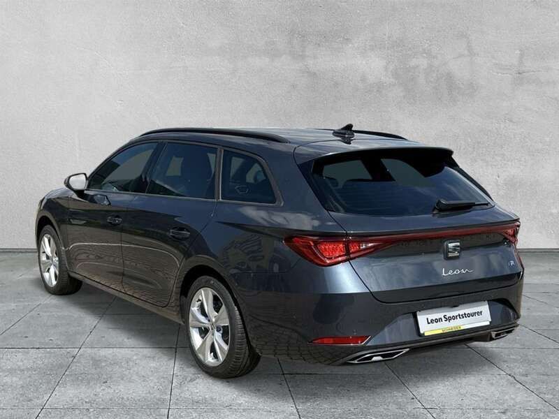 Neu Seat Leon FR 150 PS (110 kW) 2025 Magnetic grau metallic Limousine
