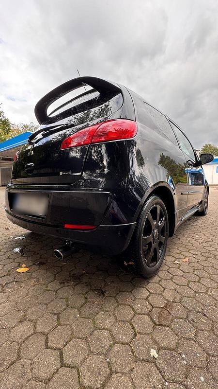 Schwarz Gebraucht 2007 Mitsubishi Colt Coupé | 1.350 € (Fairer Preis) - Bild 1/4