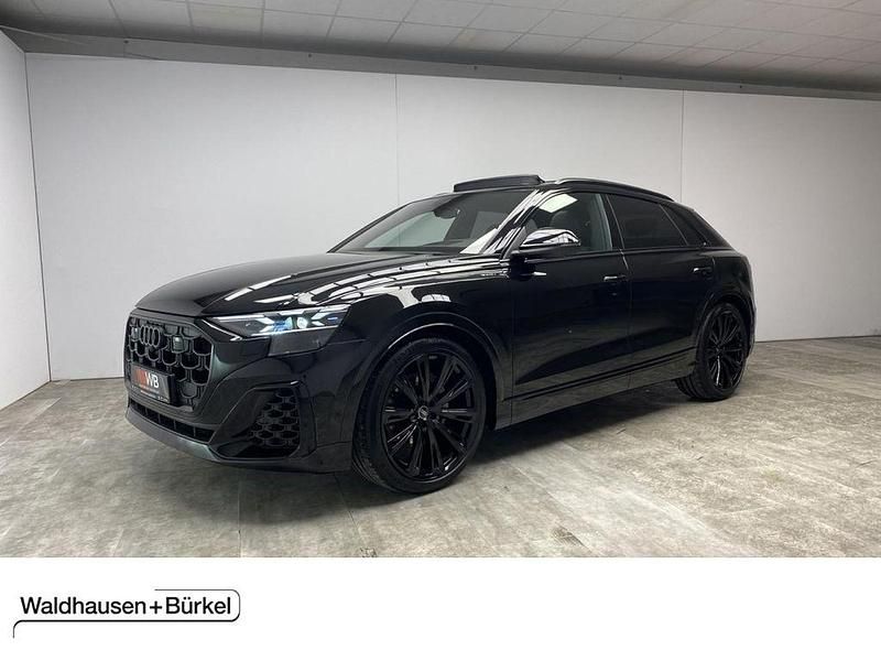 Mythosschwarz (metallic) Gebraucht 2024 Audi Q8 S-Line SUV | 84.950 € - Bild 1/4