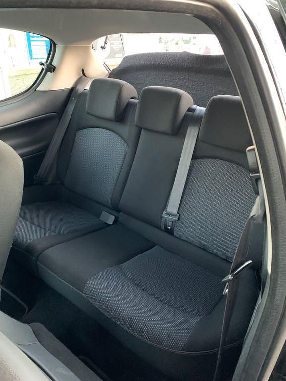 Gebraucht Peugeot 206+ 75 PS (55 kW) 2009 Schwarz Kleinwagen