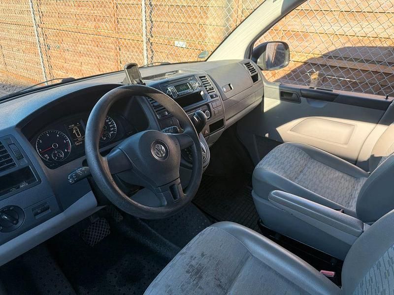 Gebraucht VW Transporter 140 PS (102 kW) 2012 Silber Van