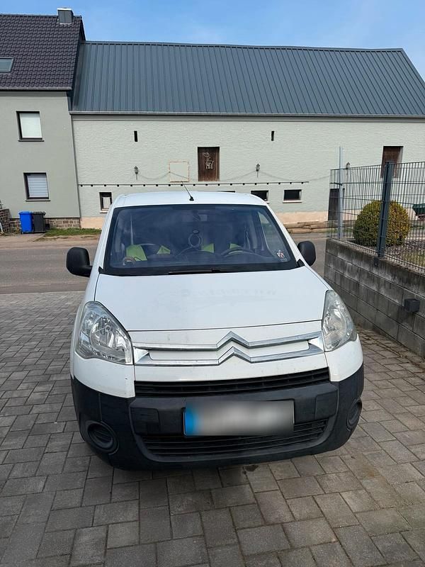 Gebraucht Citroën Berlingo 75 PS (55 kW) 2009 Weiß Van / Kleinbus