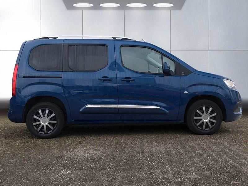 Gebraucht Toyota Proace Verso City 110 PS (80 kW) 2020 Blau Kombi