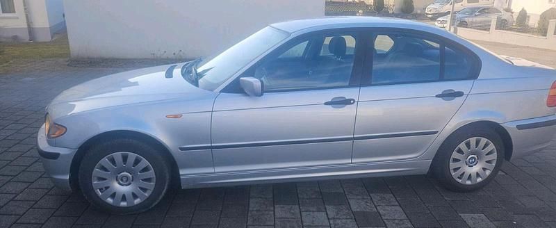 Gebraucht BMW 316 115 PS (84 kW) 2004 Silber Limousine