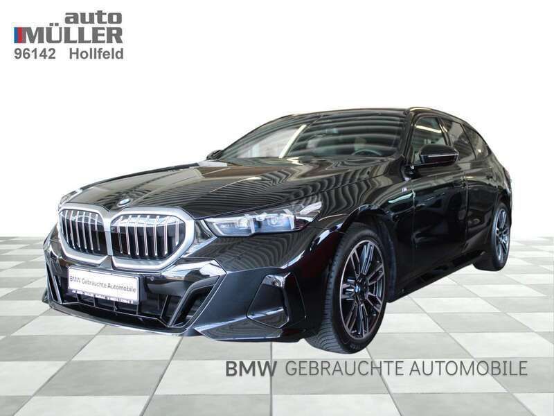 Black sapphire Gebraucht 2024 BMW 540 M Sport Kombi | 77.980 € - Bild 1/4