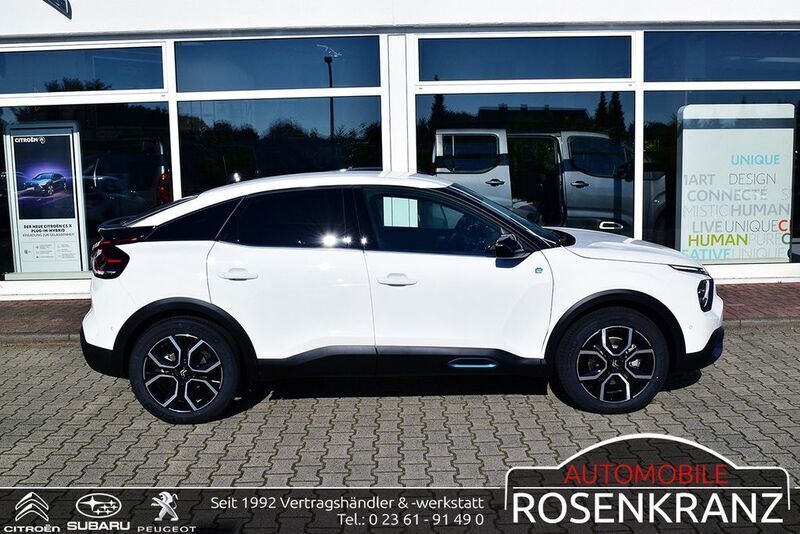 Gebraucht Citroën e-C4 Shine 100 kW (136 PS) 2023 Polar weiß Limousine