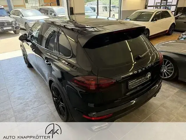 Gebraucht Porsche Cayenne Diesel 262 PS (192 kW) 2015 Schwarz SUV