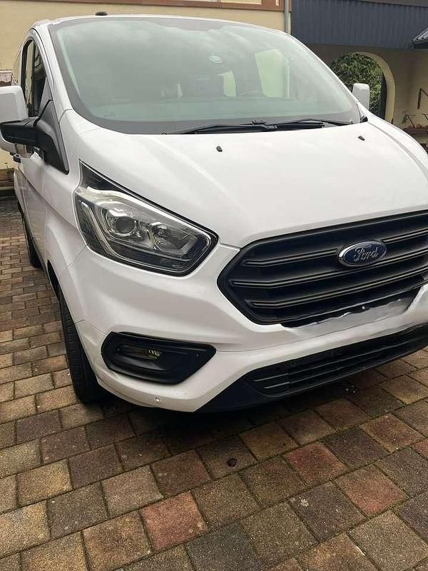 Gebraucht Ford Transit Custom Trend 131 PS (96 kW) 2019 Weiß Van