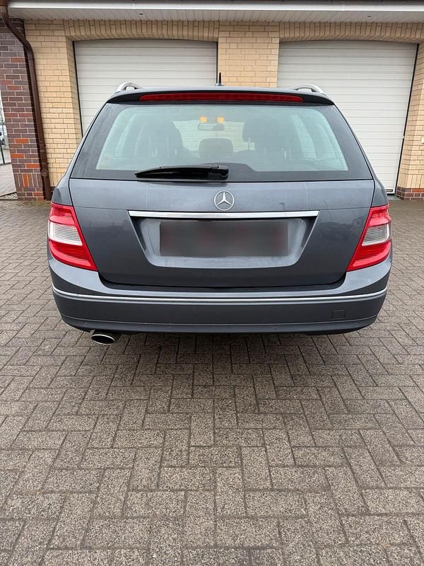 Gebraucht Mercedes C200 Avantgarde 184 PS (135 kW) 2009 Kombi