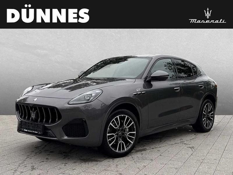 Grau (grigio lava metallic) Gebraucht 2022 Maserati Grecale GT SUV | 57.990 € (Superpreis) - Bild 1/4