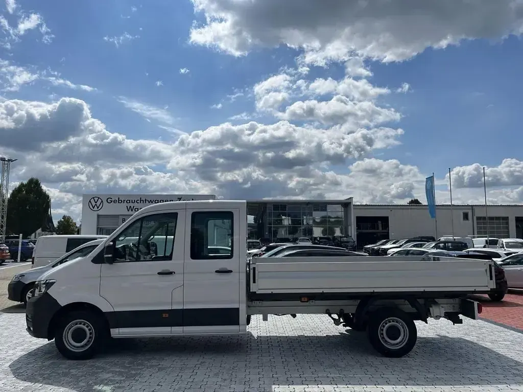 Neu VW Crafter Trendline 140 PS (102 kW) 2025 Weiß Van