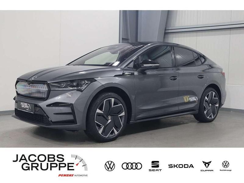 Grau Gebraucht 2024 Skoda Enyaq iV Suite SUV | 56.485 € (Fairer Preis) - Bild 1/4