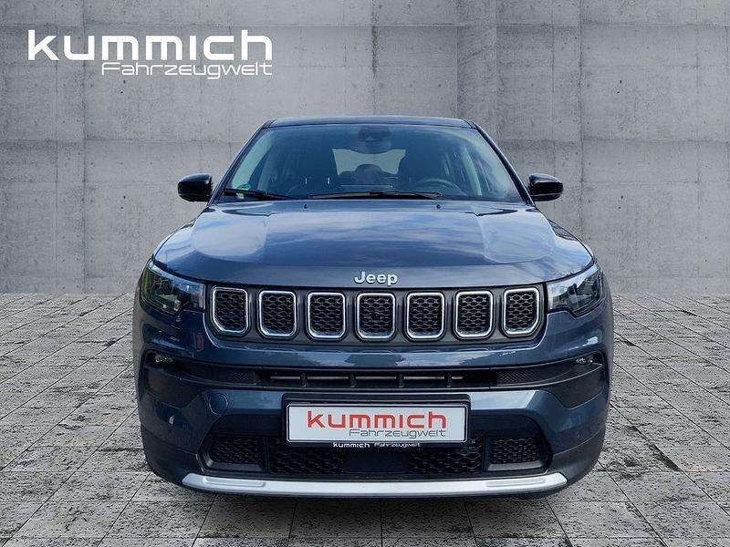 Gebraucht Jeep Compass Altitude 131 PS (96 kW) 2024 Blau SUV