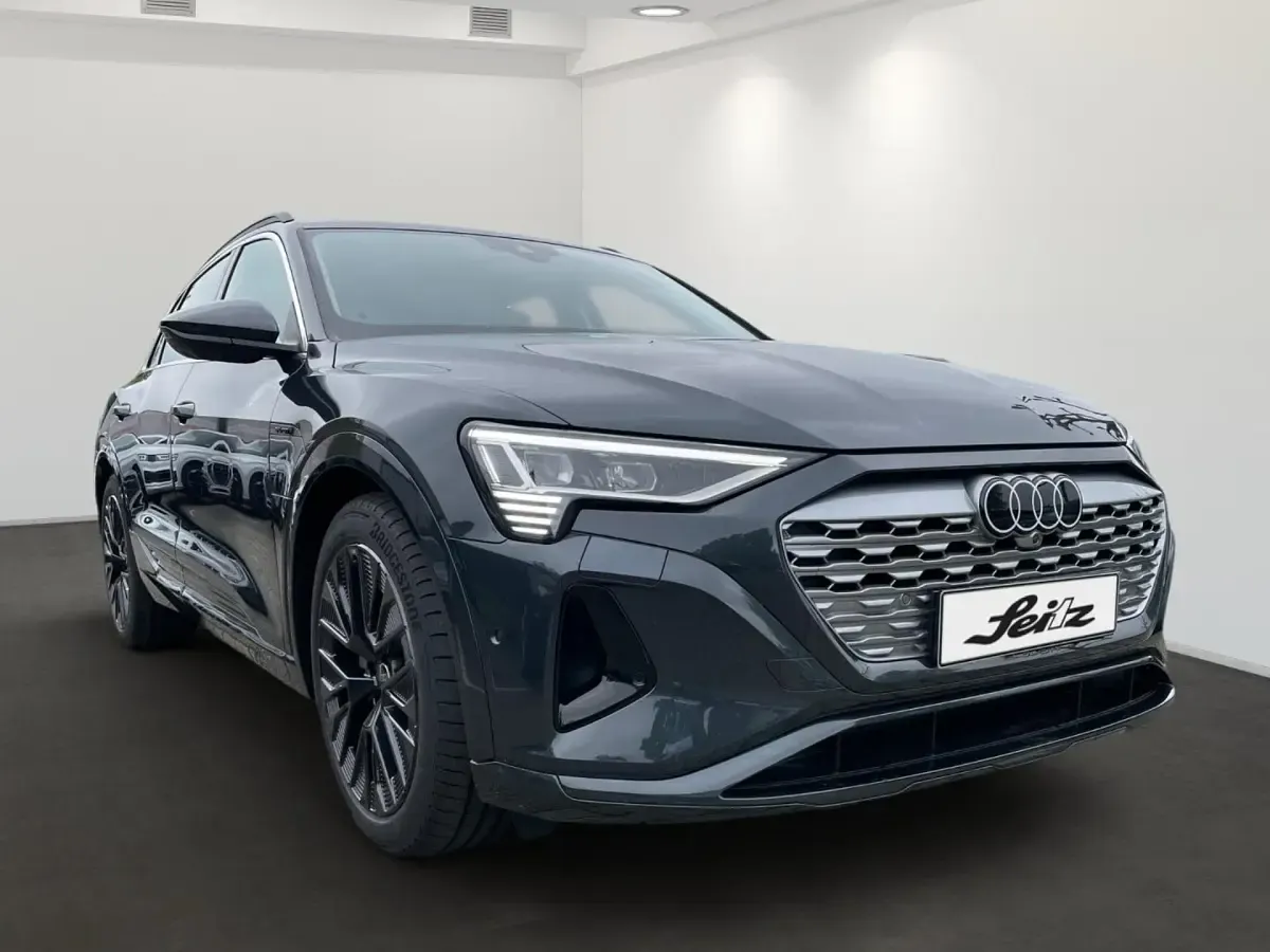 Brugt Audi Q8 e-tron Advanced Plus 300 kW (408 HK) 2024 Grå SUV