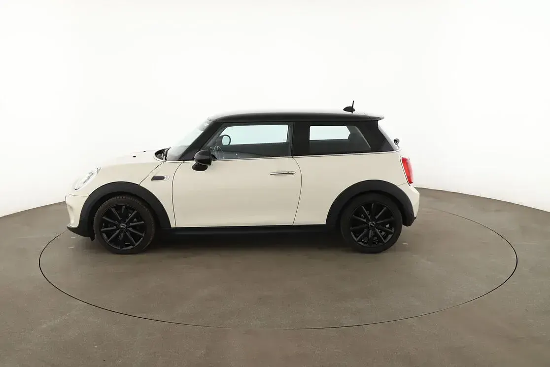 Gebraucht Mini Cooper D 116 PS (85 kW) 2016 Weiß Kleinwagen