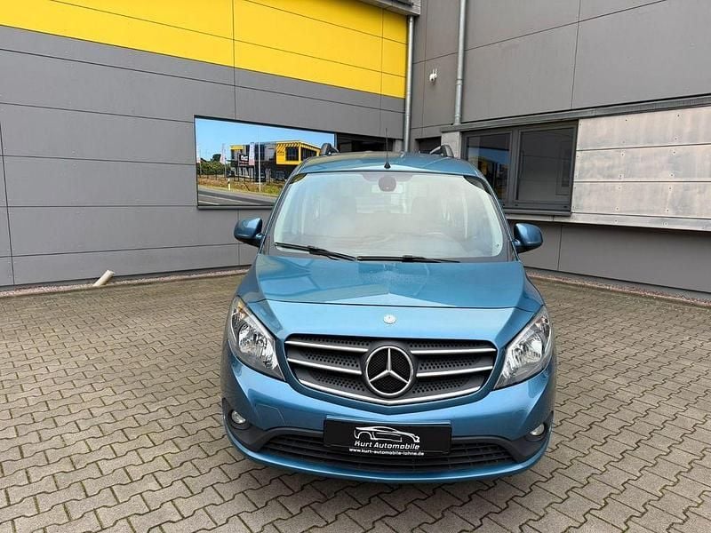 Gebraucht Mercedes Citan 111 110 PS (80 kW) 2016 Blau Kombi
