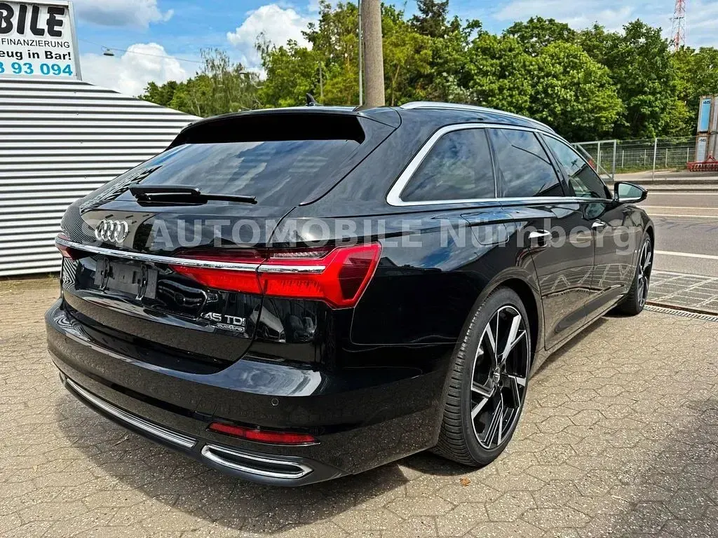 Gebraucht Audi A6 Design 231 PS (169 kW) 2020 Mythosschwarz (metallic) Kombi