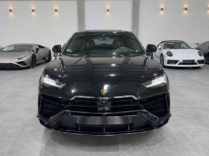 Gebraucht Lamborghini Urus 666 PS (489 kW) 2024 Schwarz SUV