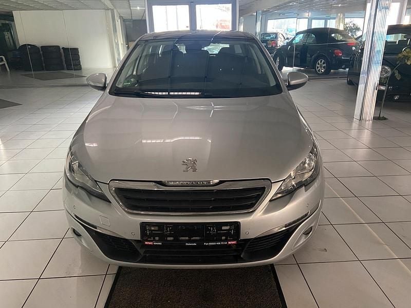 Gebraucht Peugeot 308 150 PS (110 kW) 2015 Silber Kombi