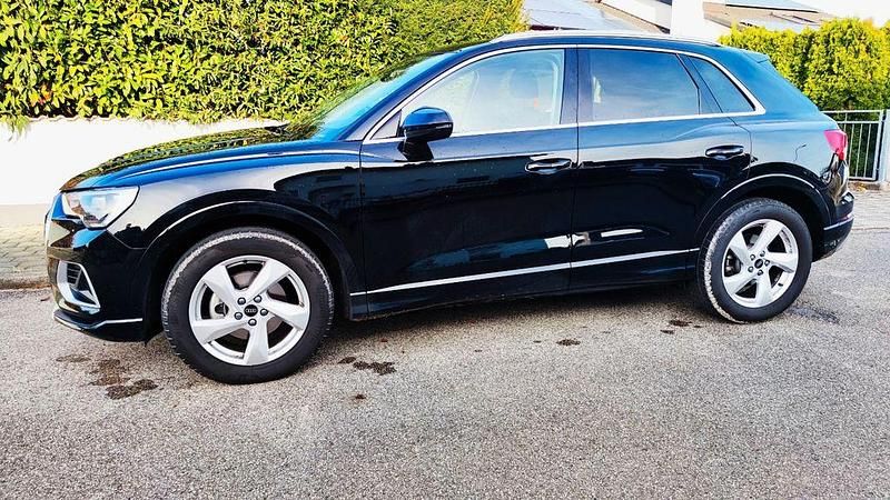 Gebraucht Audi Q3 Ambiente 150 PS (110 kW) 2024 Schwarz SUV